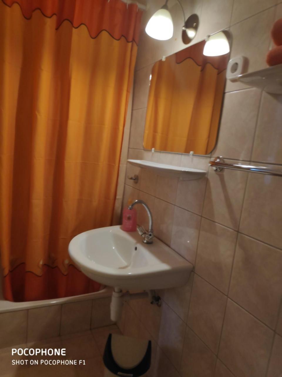 Herkules Panzió 2*